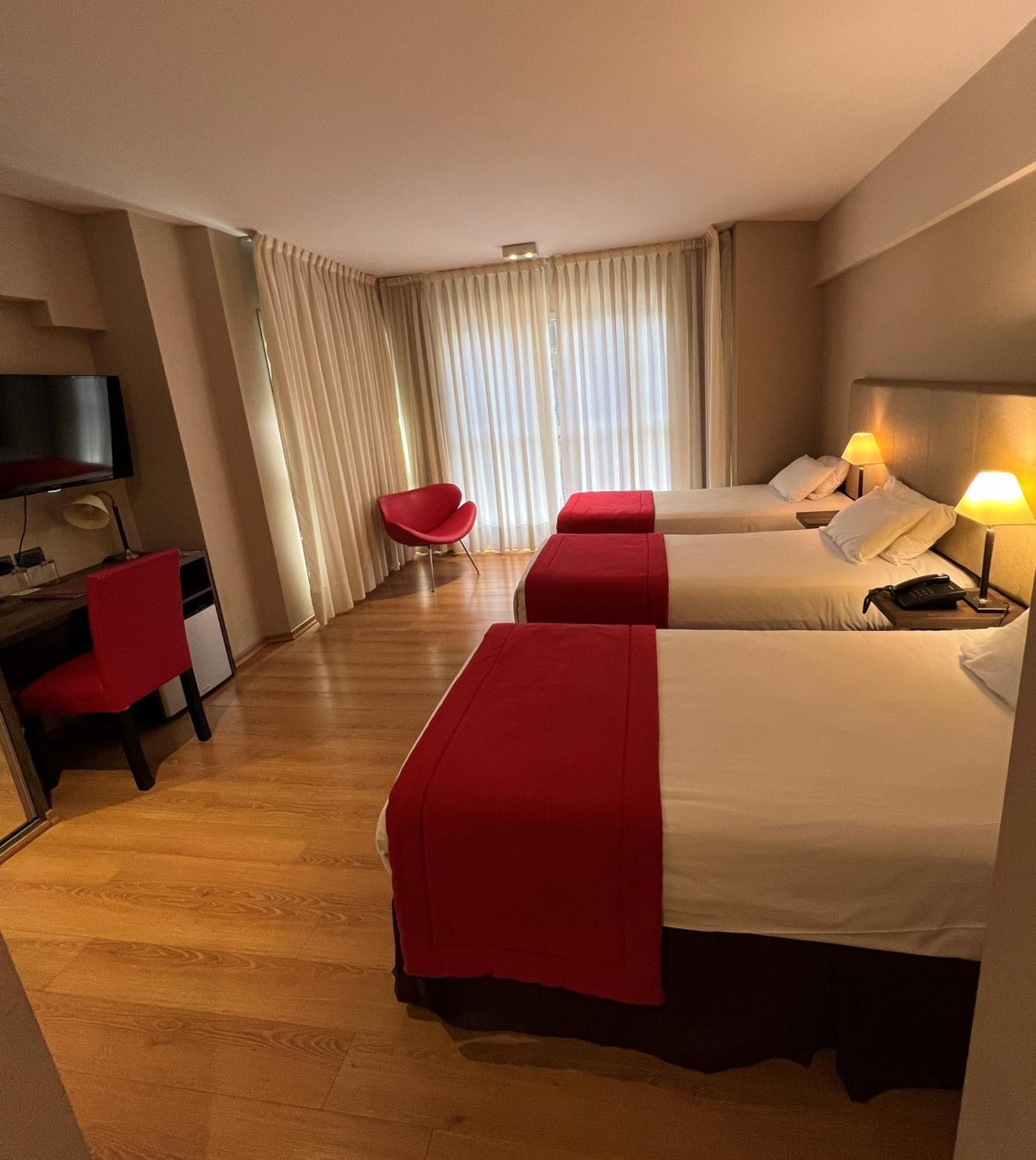Bue Hotel Buenos Aires Bagian luar foto