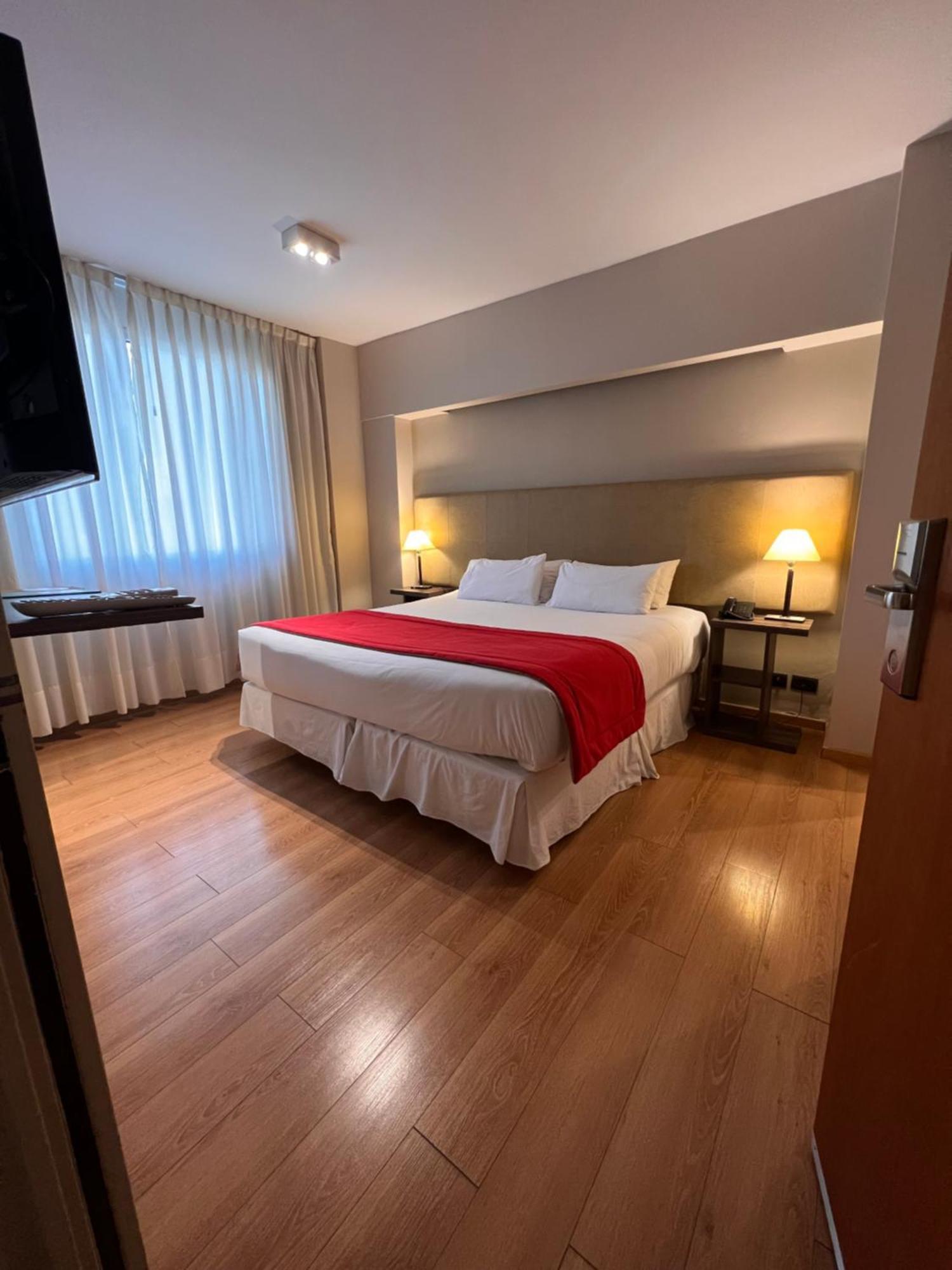 Bue Hotel Buenos Aires Bagian luar foto