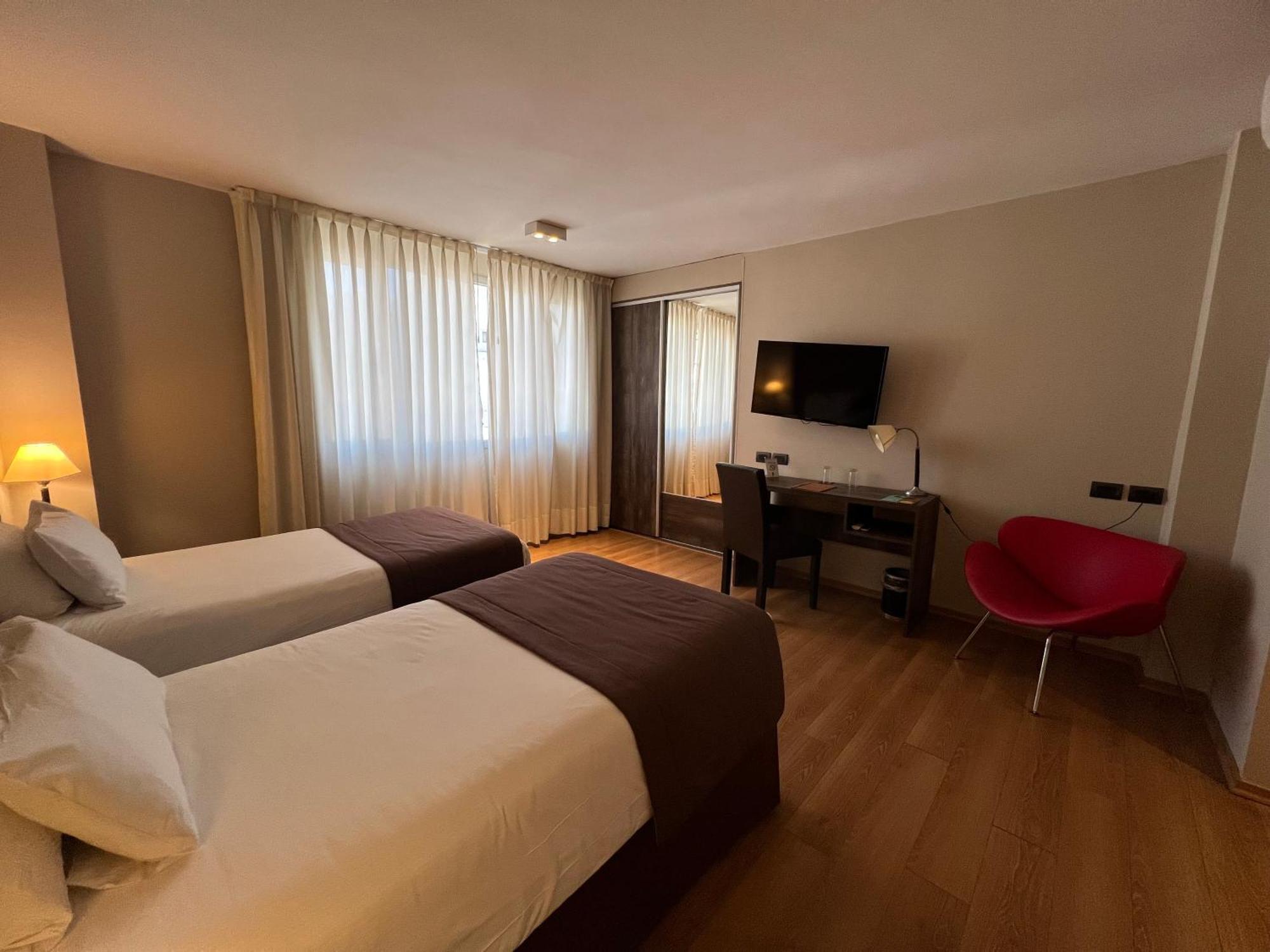 Bue Hotel Buenos Aires Bagian luar foto