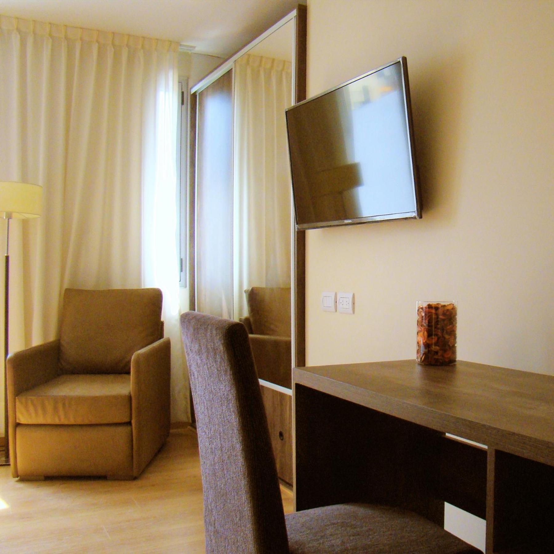 Bue Hotel Buenos Aires Bagian luar foto
