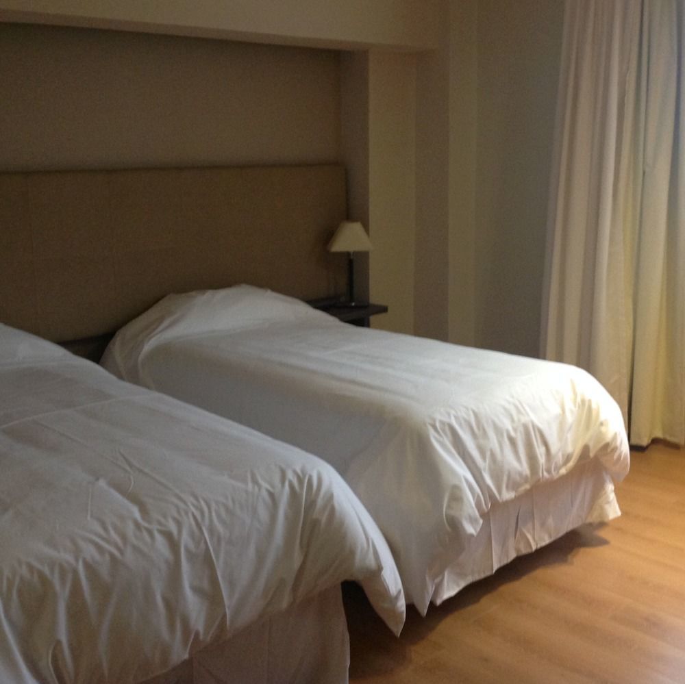 Bue Hotel Buenos Aires Bagian luar foto