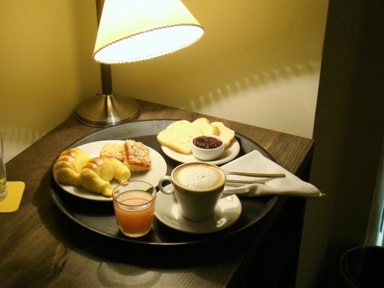 Bue Hotel Buenos Aires Bagian luar foto