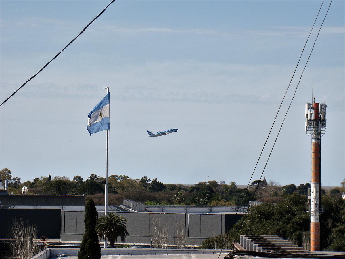 Bue Hotel Buenos Aires Bagian luar foto
